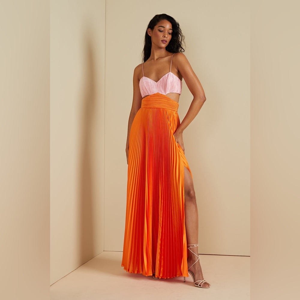 AMUR Elodie Gown